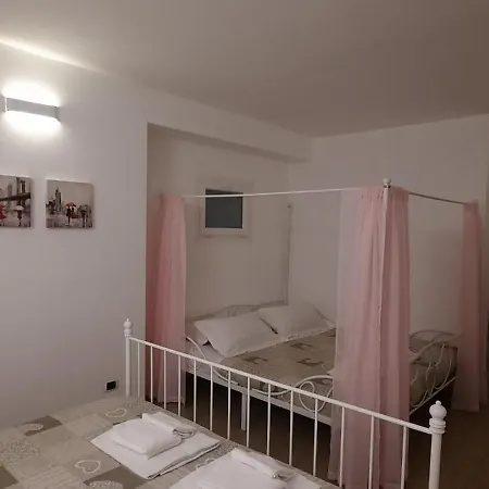 Guest house Olimpo 3*