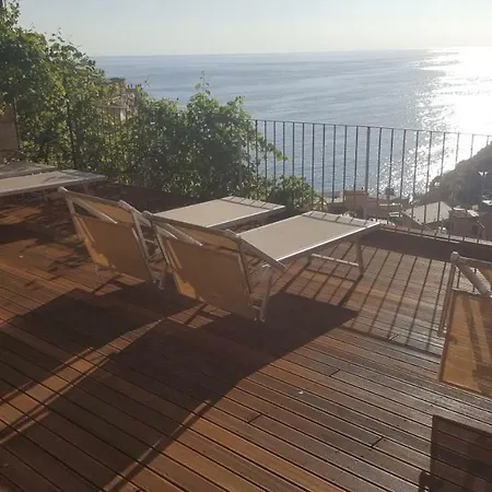 Guest house Olimpo Manarola